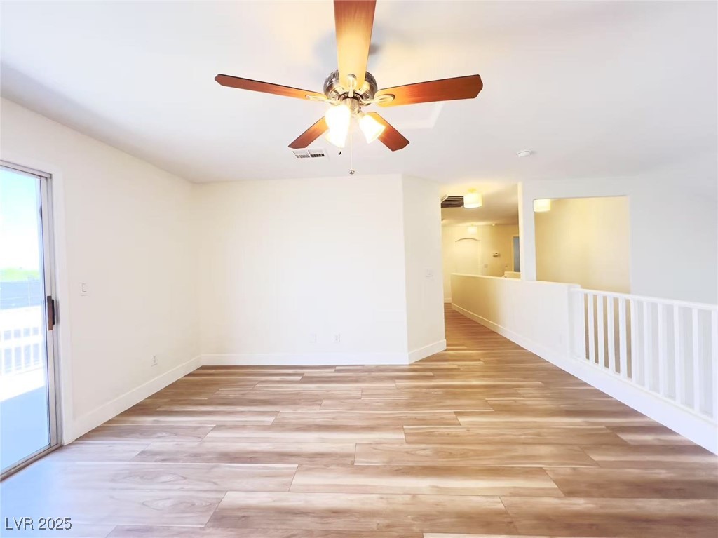 827 Happy Sparrow Avenue Property Photo 18