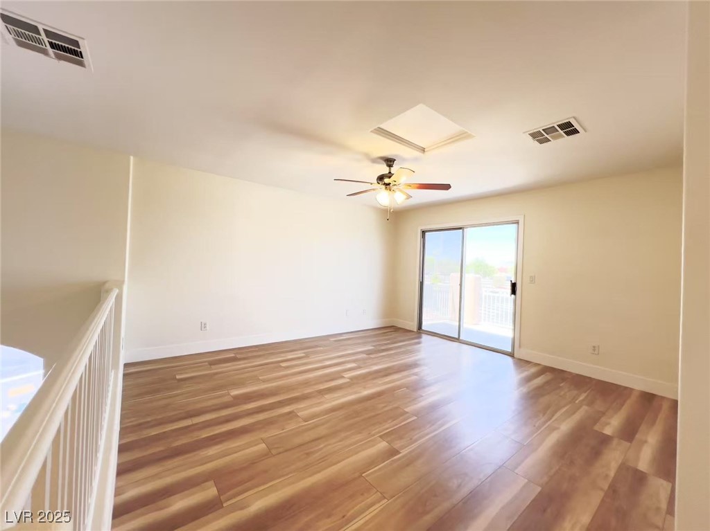 827 Happy Sparrow Avenue Property Photo 20