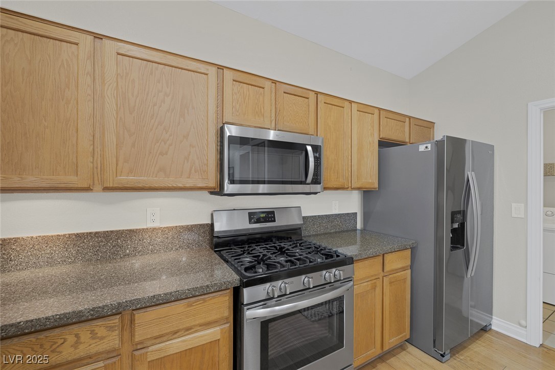 5512 Goldbrush Street Property Photo 17