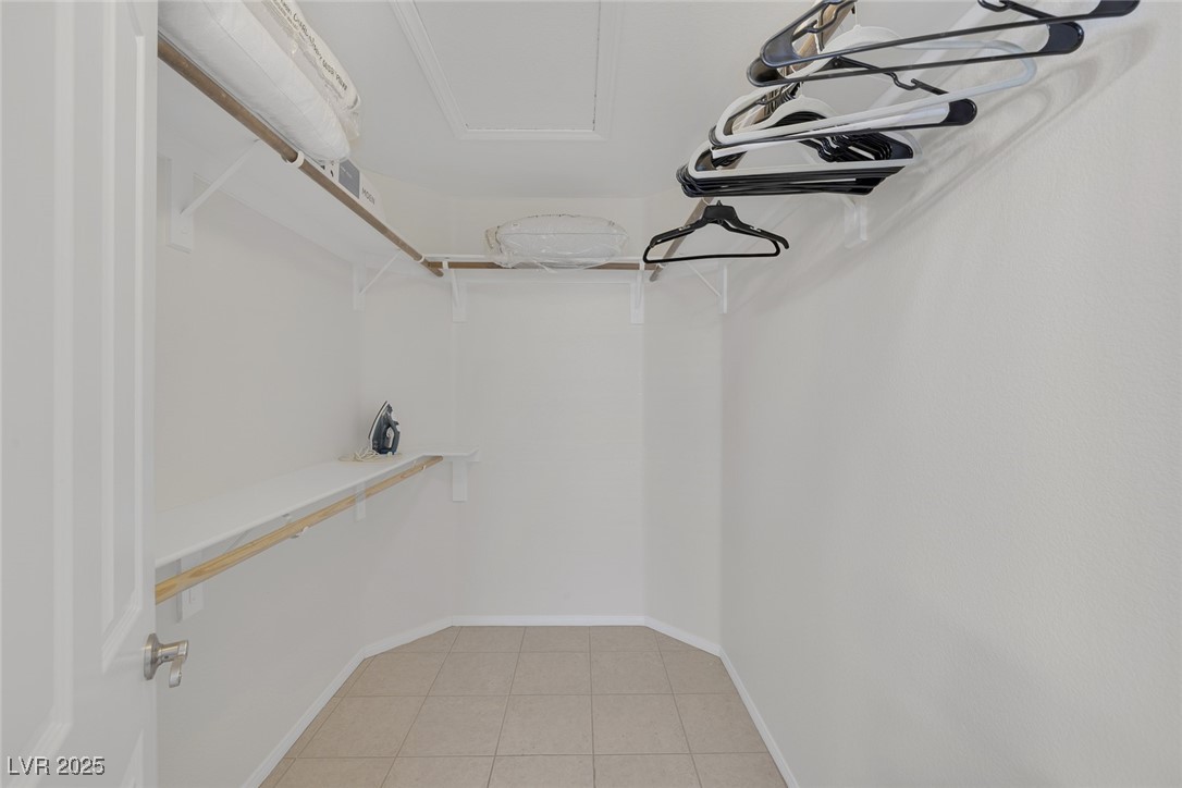 5512 Goldbrush Street Property Photo 31