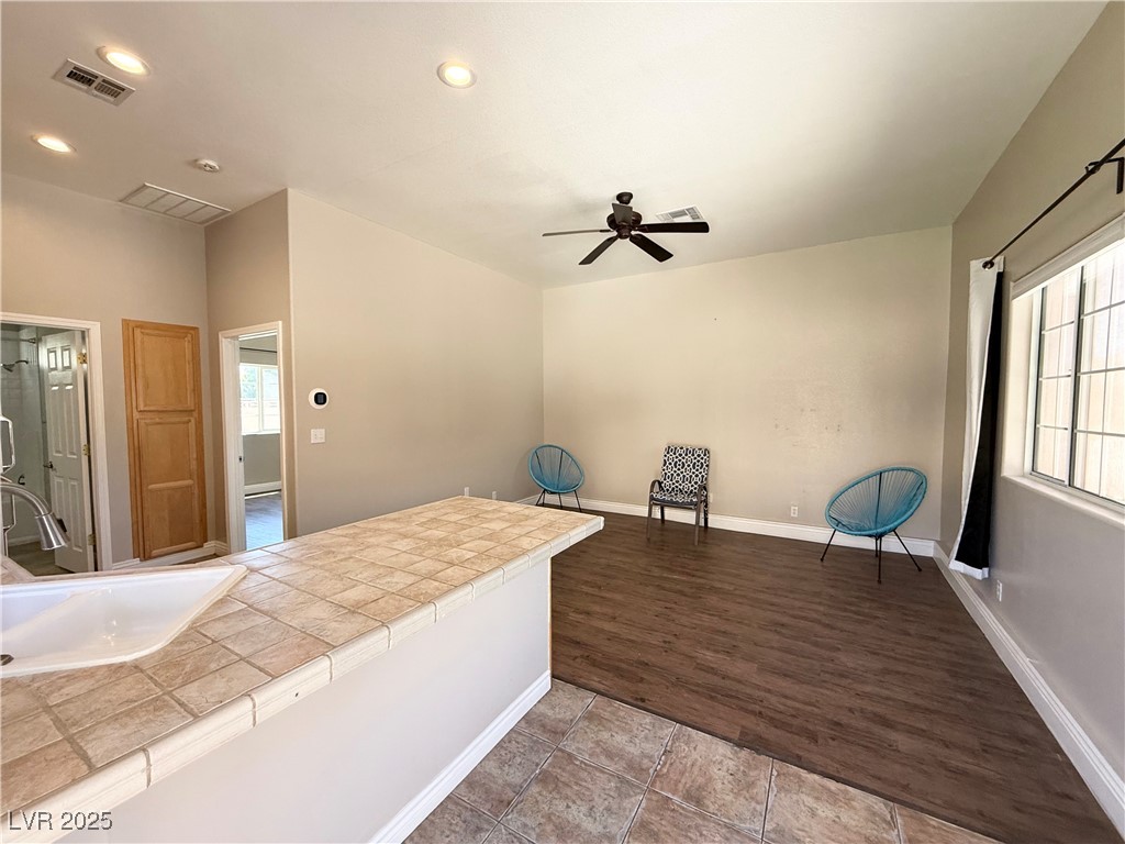 4191 Dustin Avenue Property Photo 4