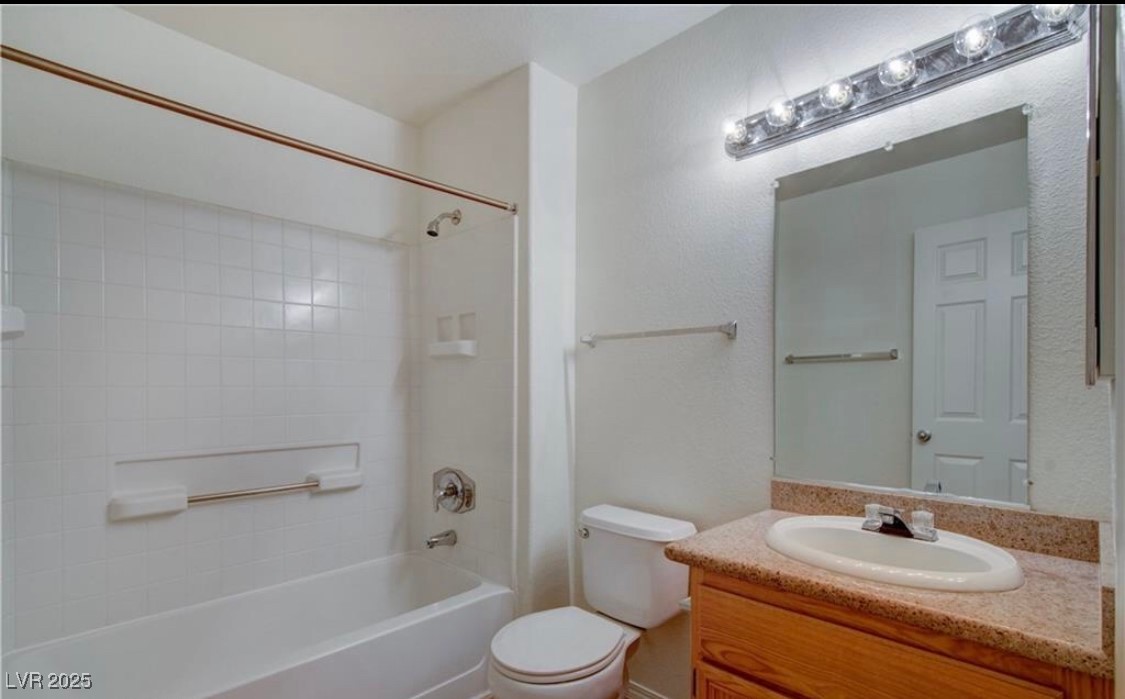 3318 North Decatur Boulevard 2103 Property Photo 11