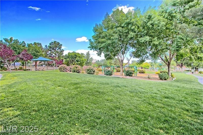 7728 Whispering River Street Property Photo 43