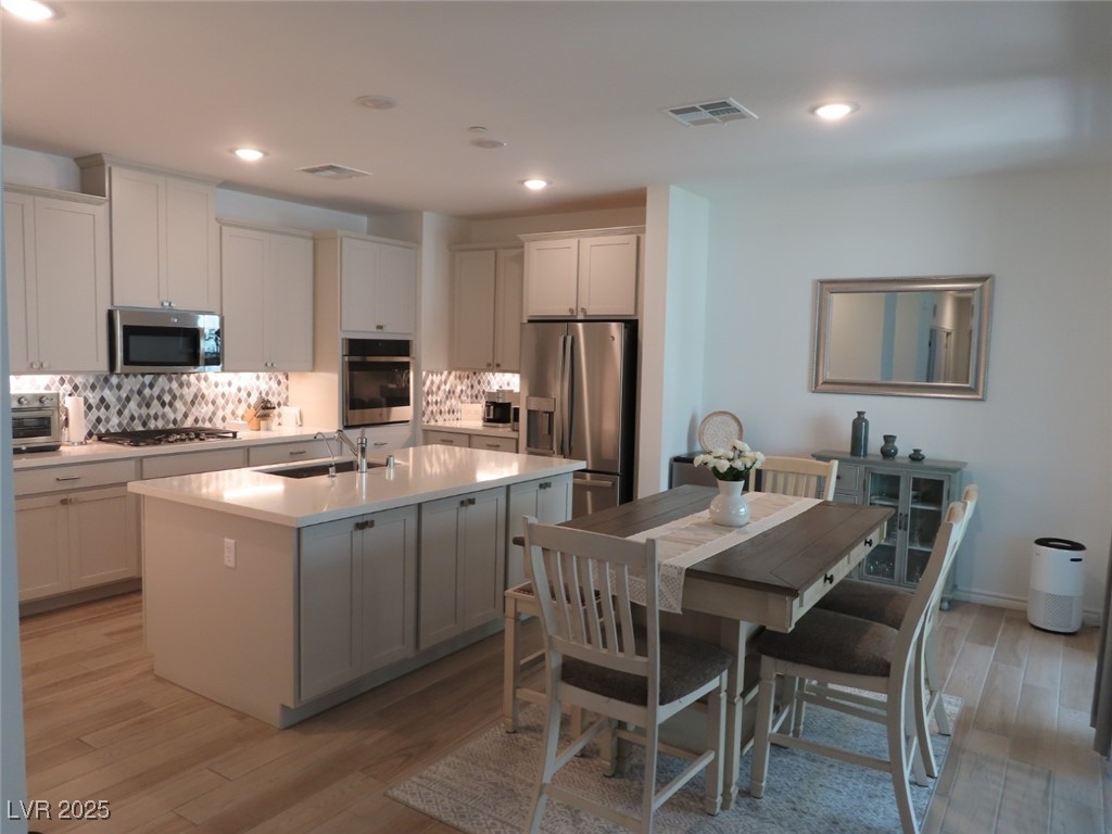 2555 Hampton Road 2208 Property Photo 14
