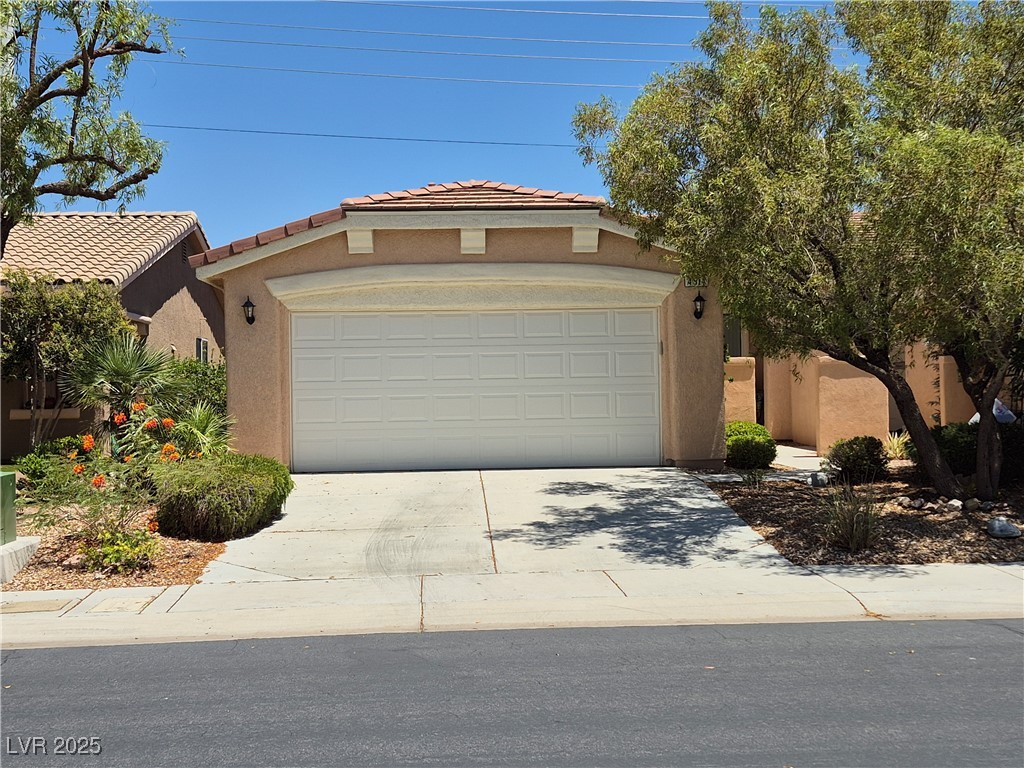 4814 Regalo Bello Street Property Photo 1