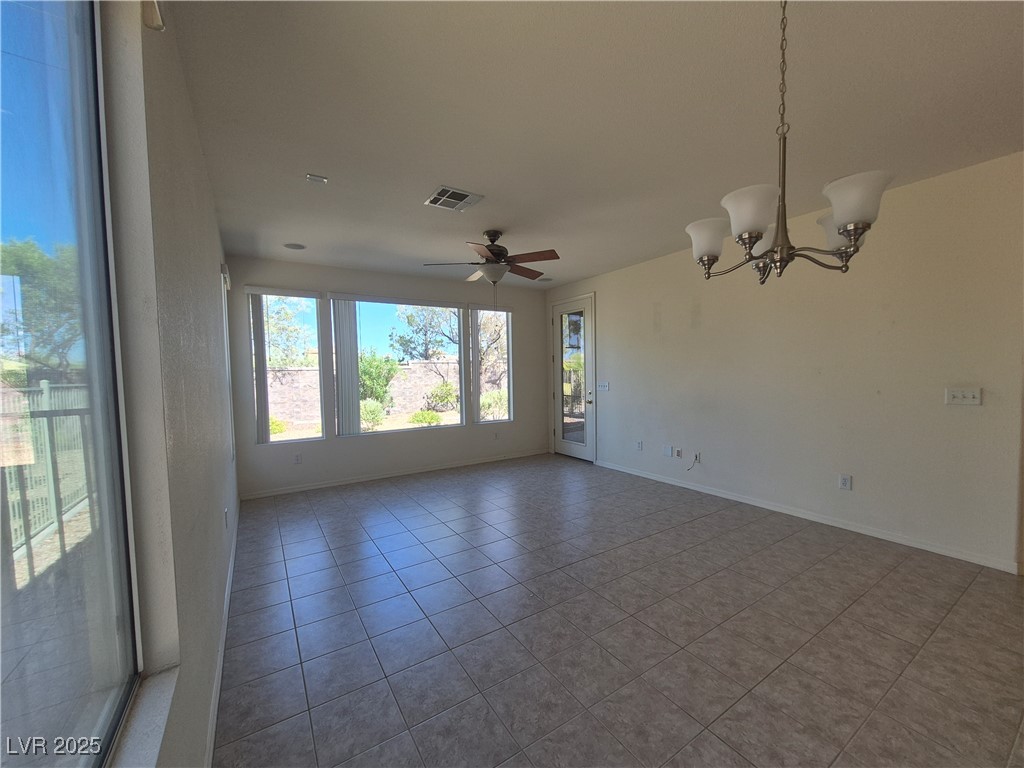 4814 Regalo Bello Street Property Photo 2