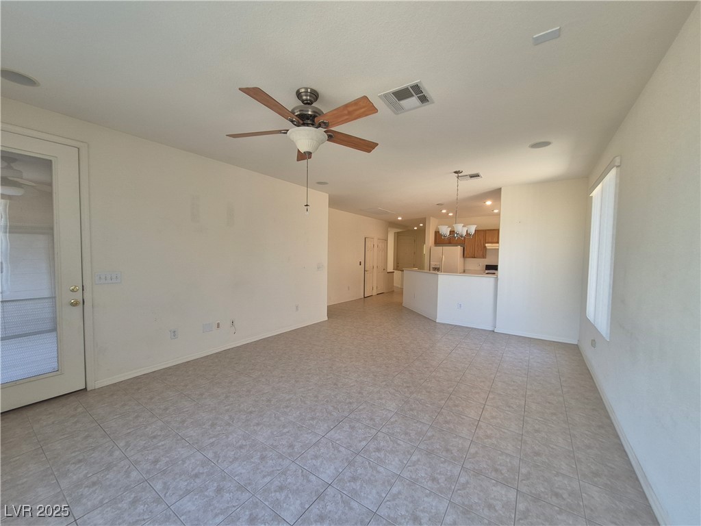 4814 Regalo Bello Street Property Photo 7