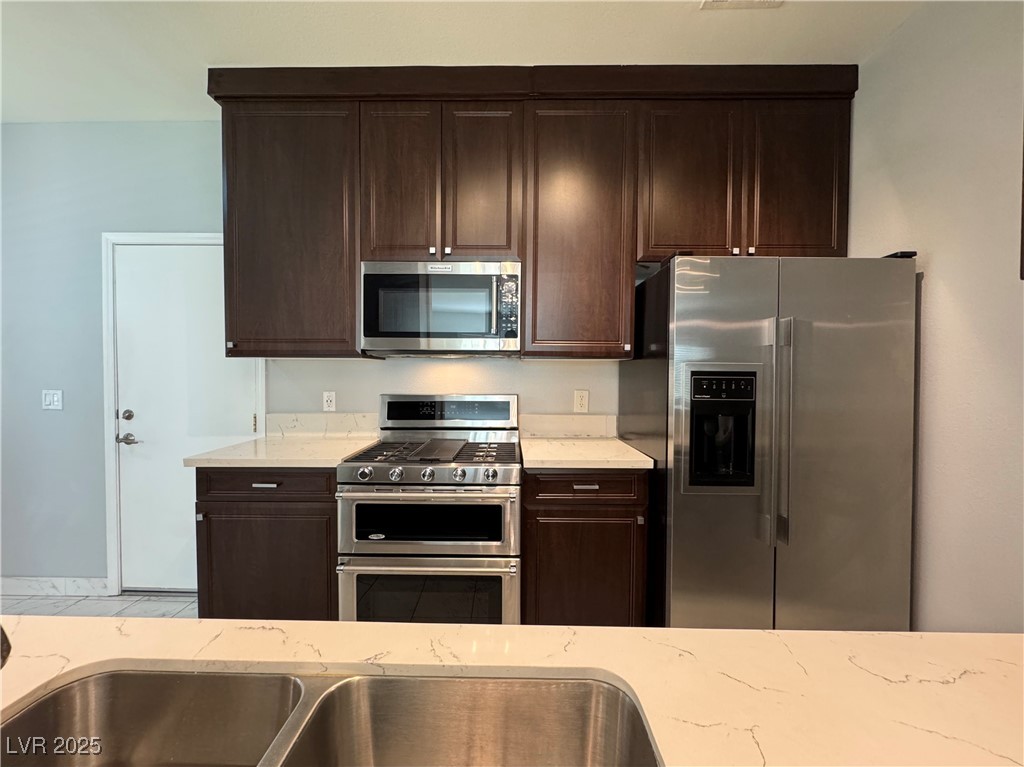248 Crystal Rose Court Property Photo 16