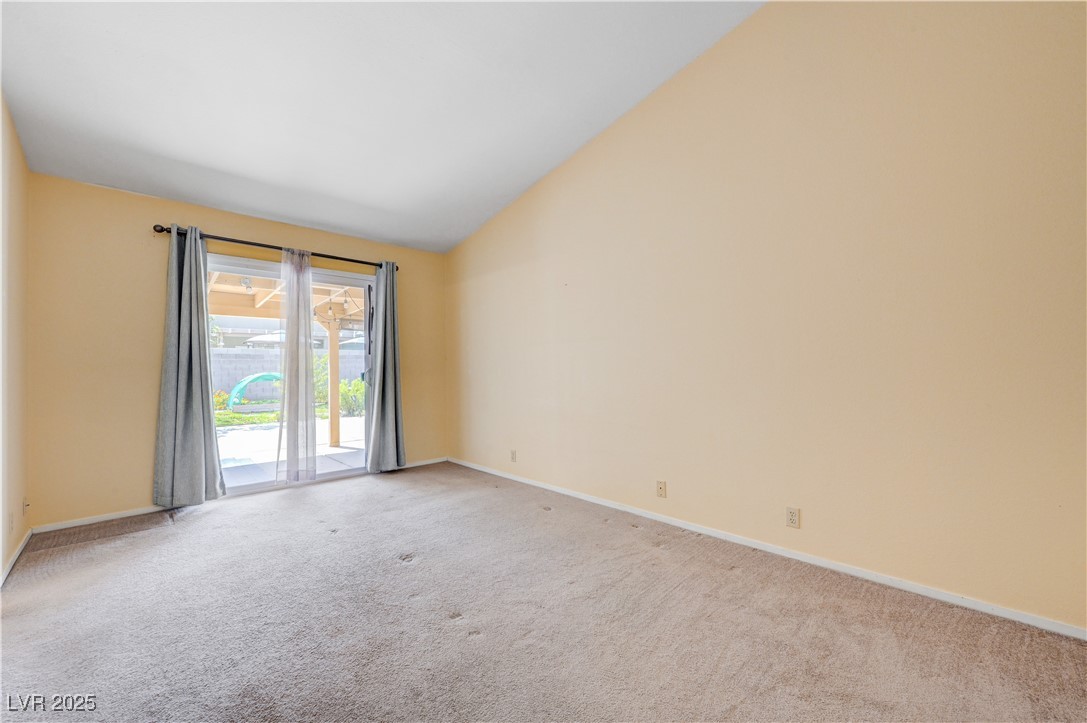812 Bitterroot Street Property Photo 12