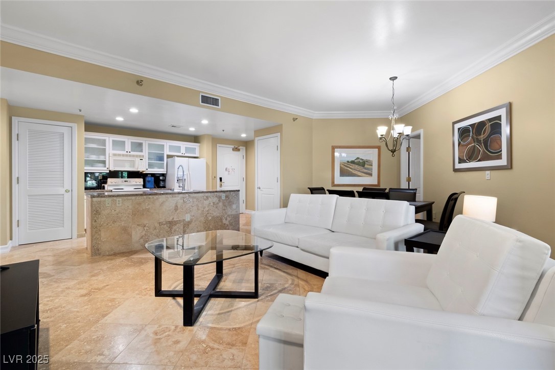 30 Strada Di Villaggio 118 Property Photo 4