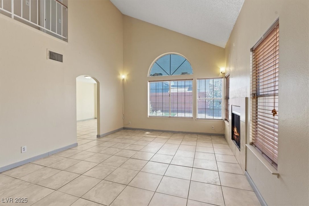 1711 Ember Glow Circle Property Photo 4