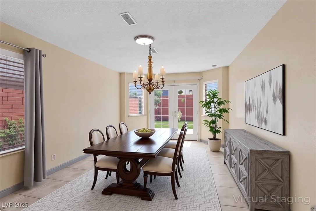 1711 Ember Glow Circle Property Photo 9