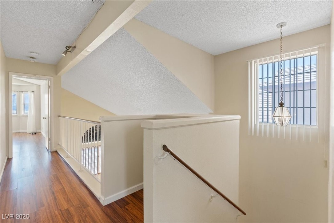 1711 Ember Glow Circle Property Photo 16