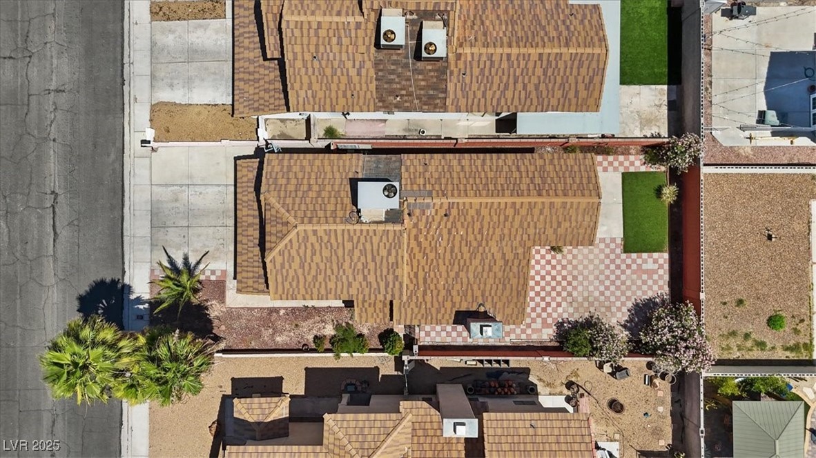 1711 Ember Glow Circle Property Photo 40
