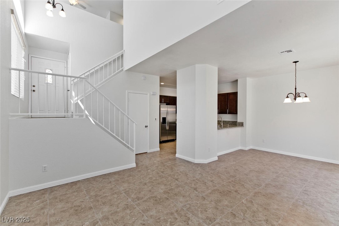 1663 Cloister Avenue Property Photo 6