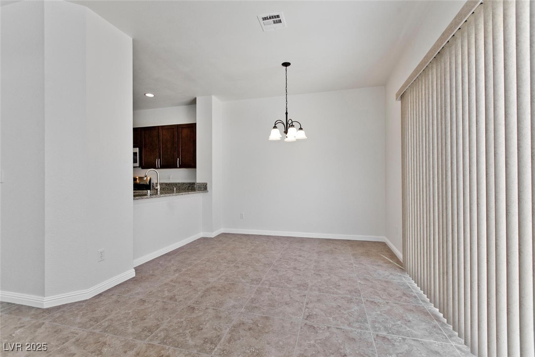 1663 Cloister Avenue Property Photo 9