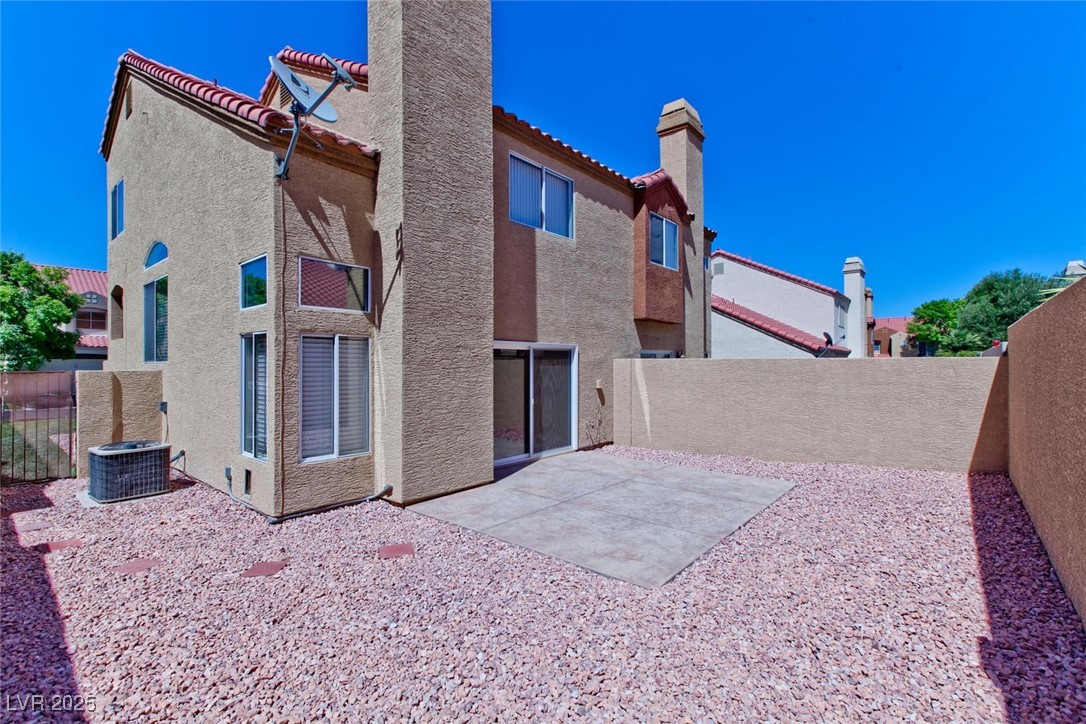 1663 Cloister Avenue Property Photo 32