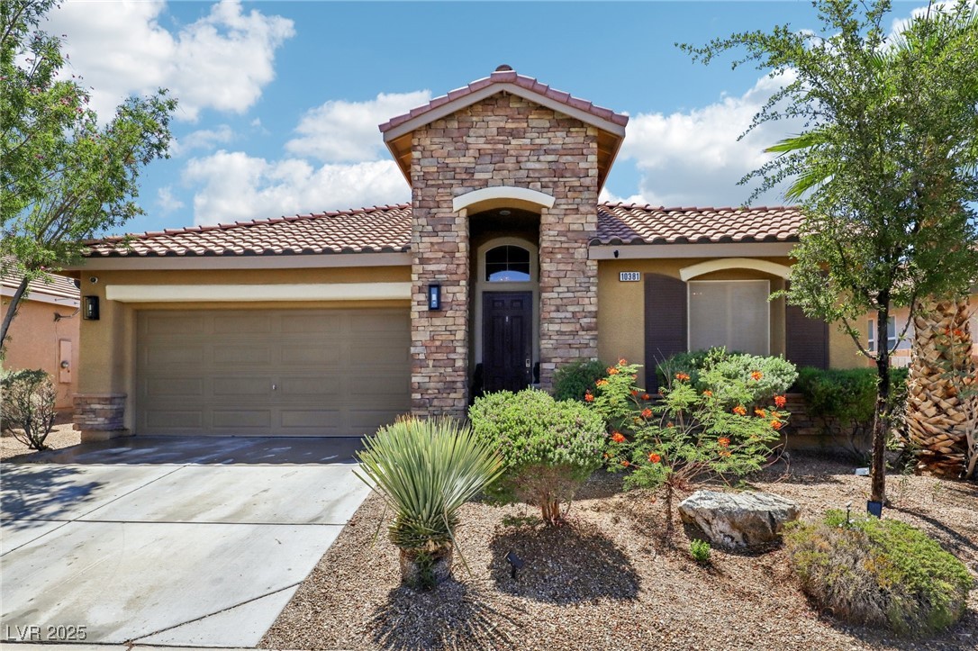 10381 Borah Park Circle Property Photo 1