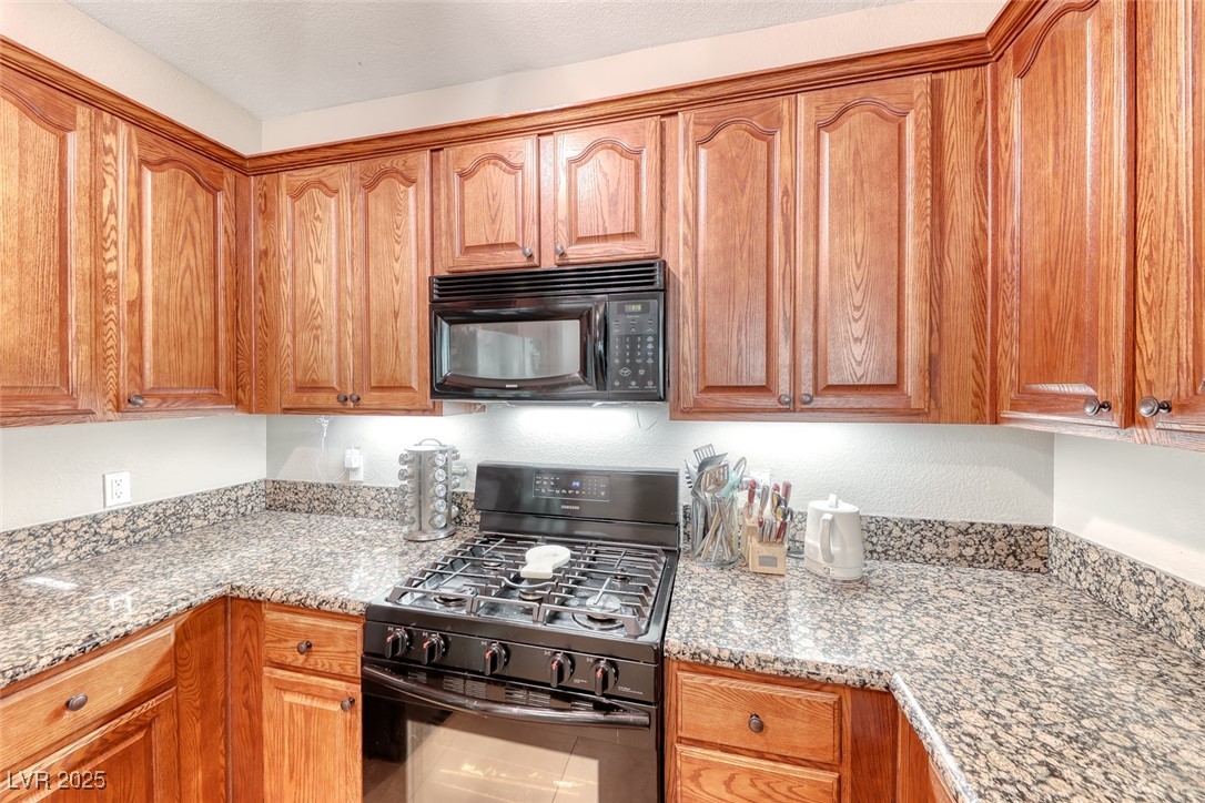 105 Lighthouse Drive 105 Property Photo 5
