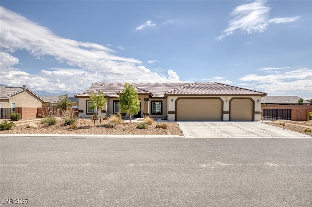 171 Weeping Willow Court Property Photo 1