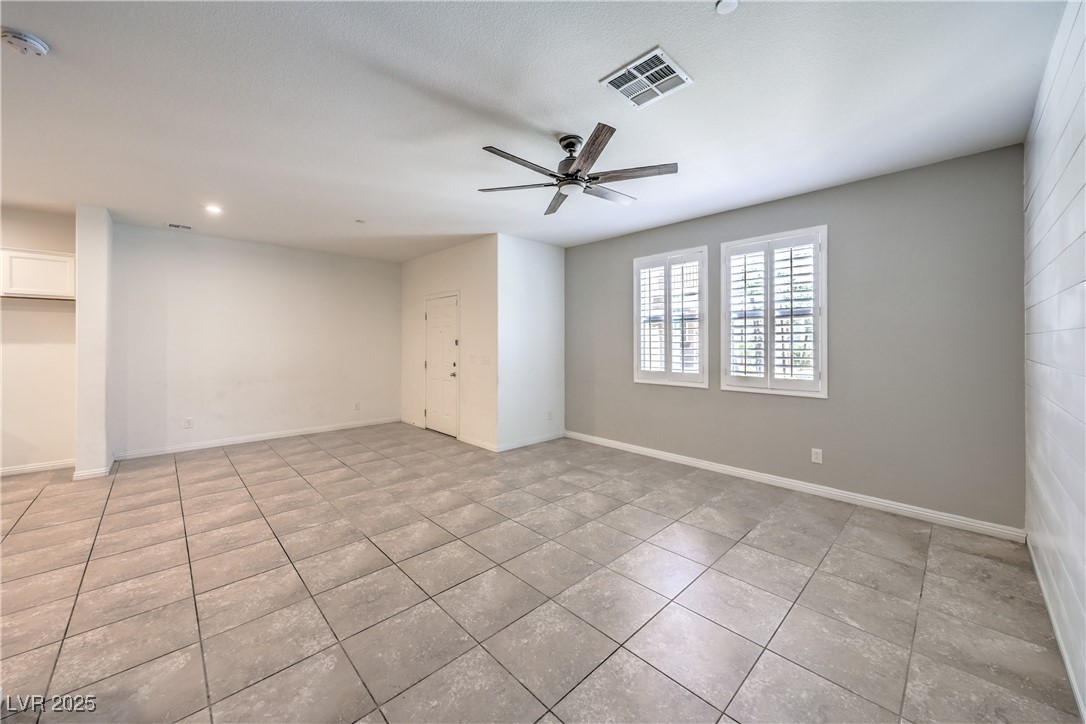 1197 Mission View Court Property Photo 8
