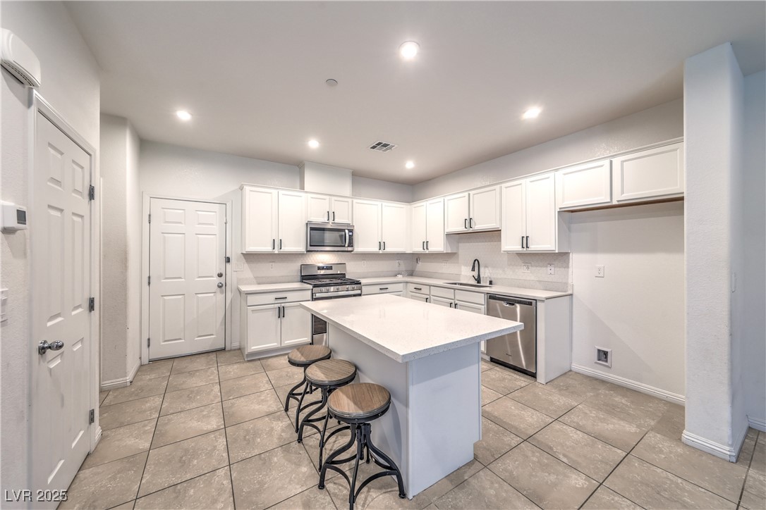 1197 Mission View Court Property Photo 11