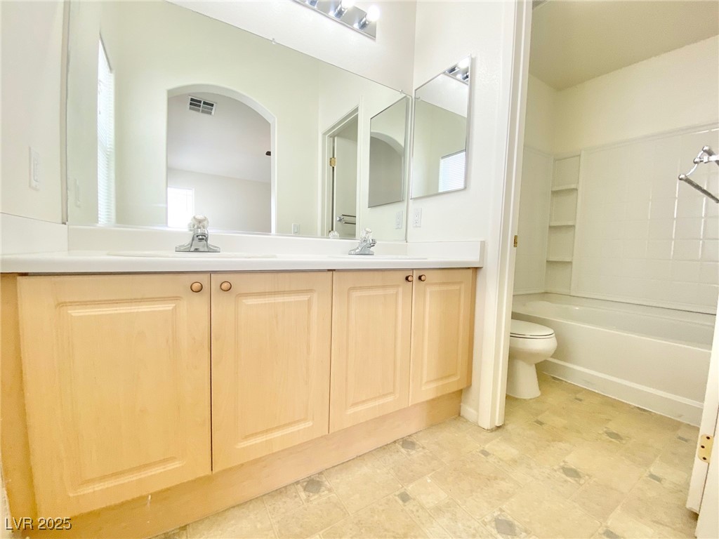 8748 Tomnitz Avenue 103 Property Photo 26