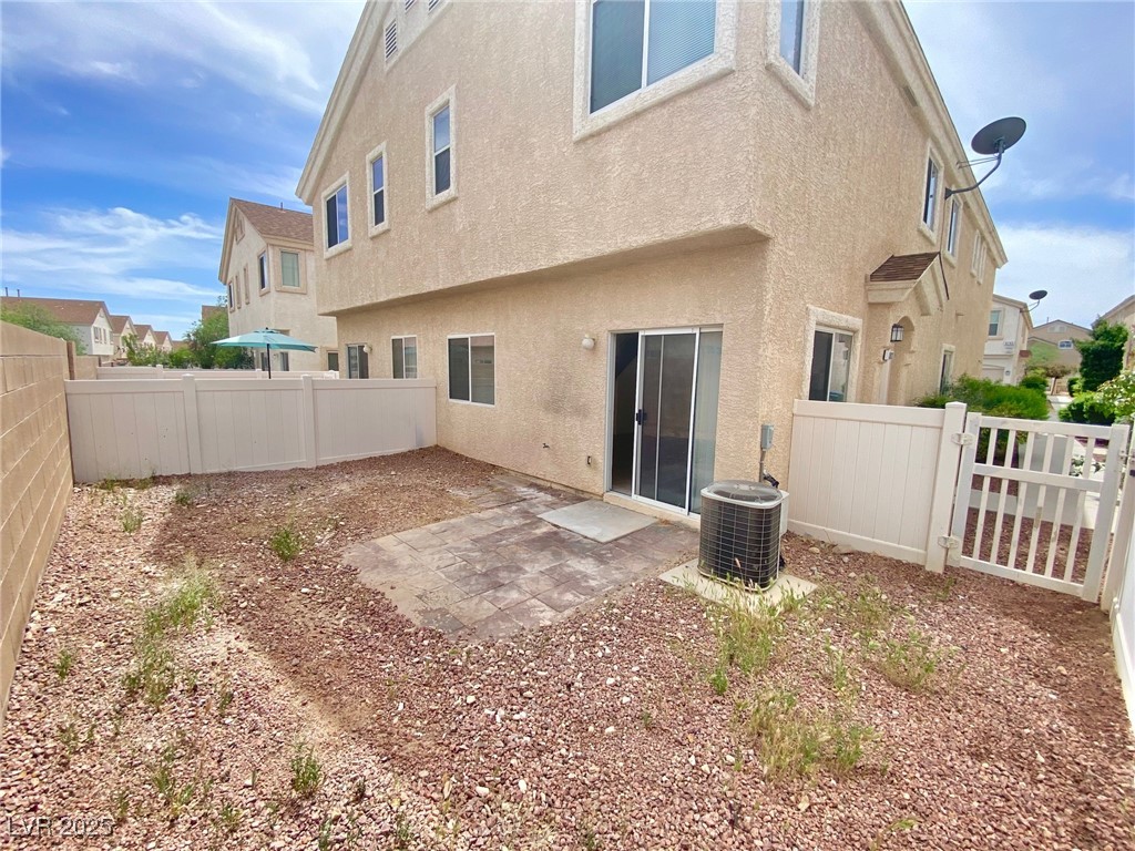 8748 Tomnitz Avenue 103 Property Photo 27