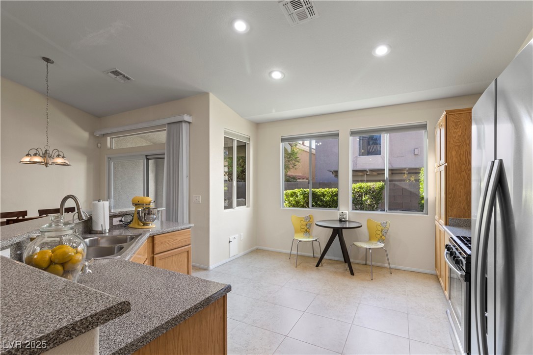 9256 Blue Flax Place Property Photo 17