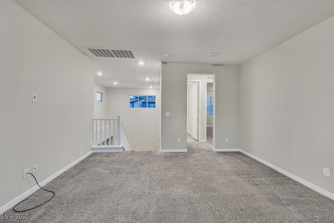 786 Etter Creek Street Property Photo 32