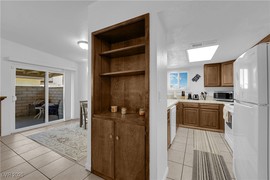 781 Bourbon Street 1 Property Photo 7
