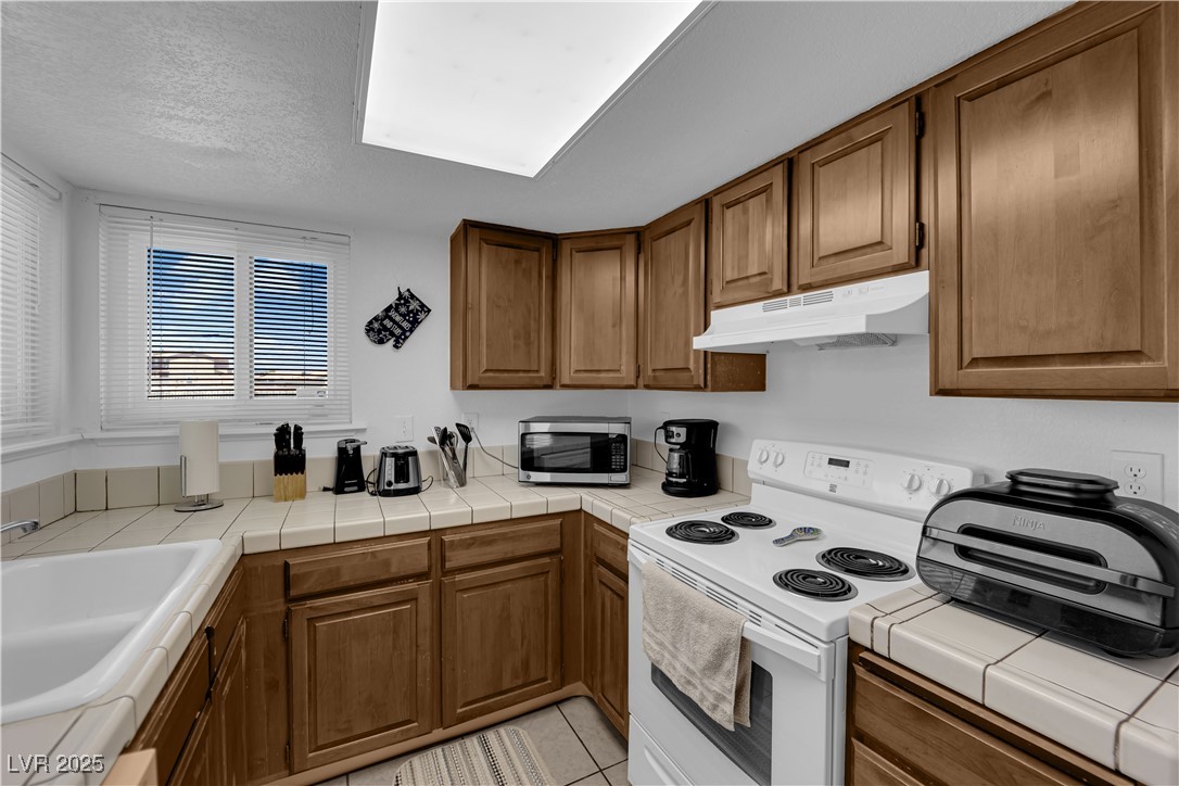 781 Bourbon Street 1 Property Photo 10