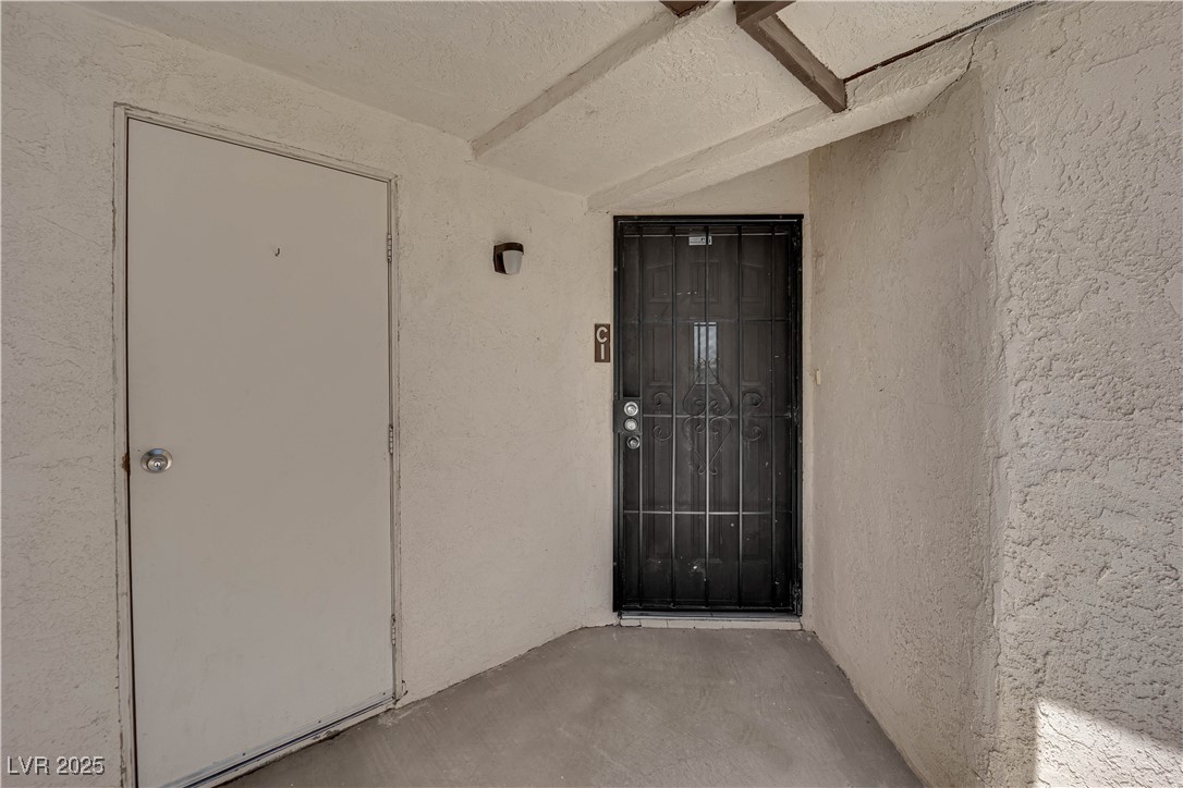 781 Bourbon Street 1 Property Photo 31