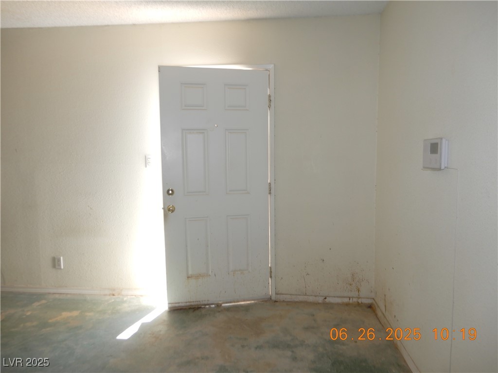 3175 Palmdale Street Property Photo 3