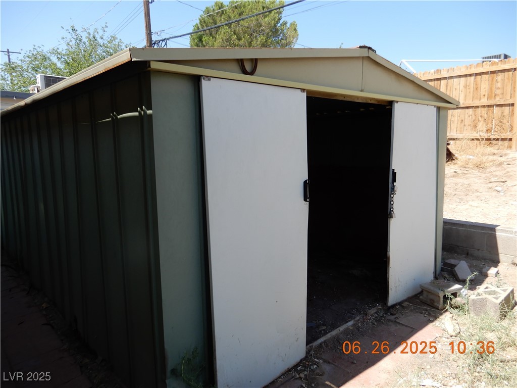 3175 Palmdale Street Property Photo 17