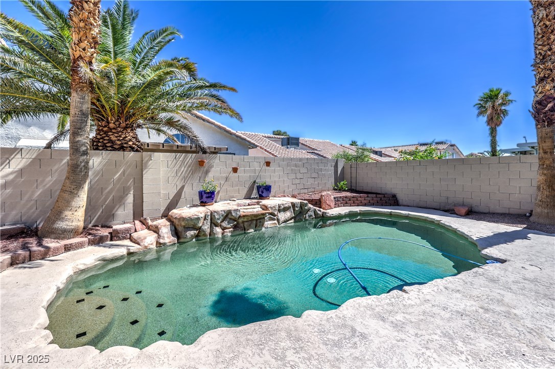 8712 Texas Bronco Avenue Property Photo 32