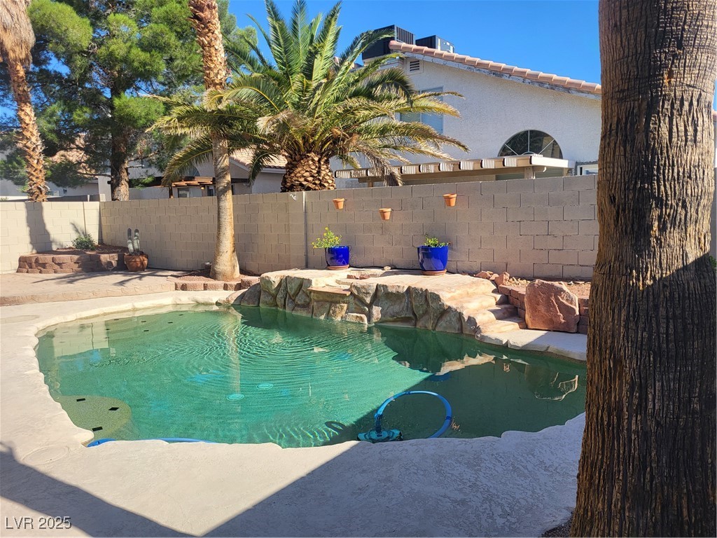 8712 Texas Bronco Avenue Property Photo 38