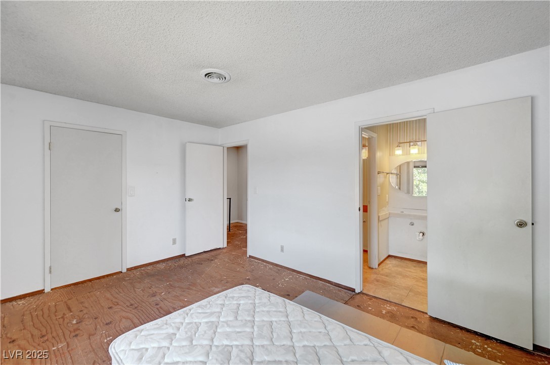 4036 Nightingale Court Property Photo 31
