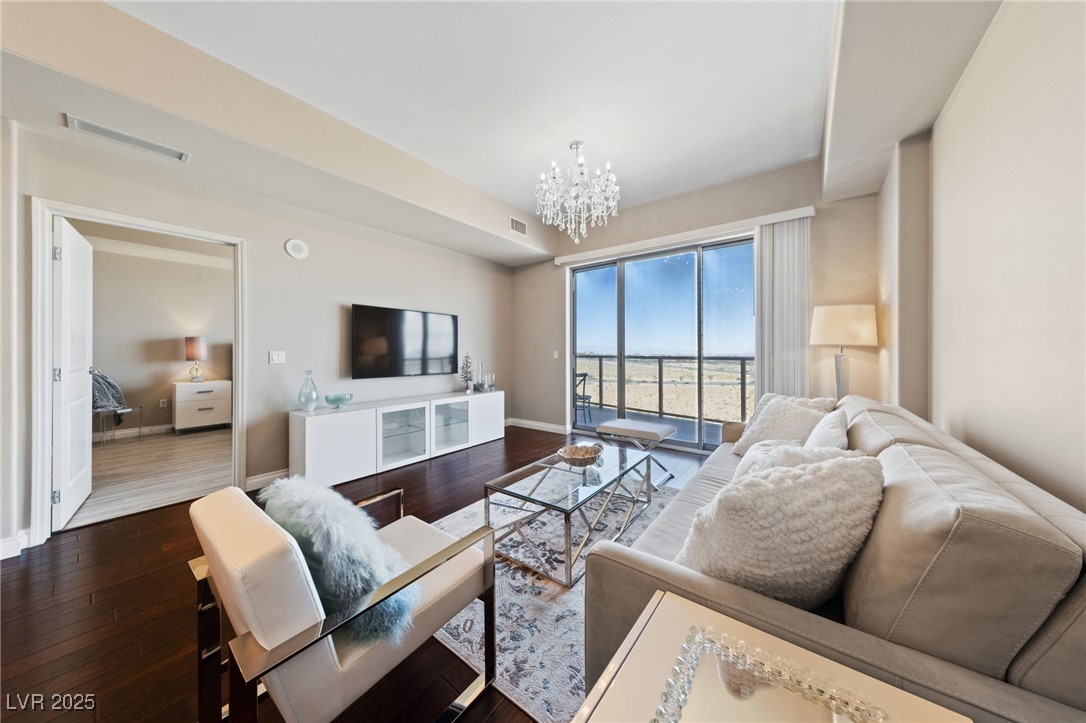 8255 Las Vegas Boulevard 809 Property Photo 1