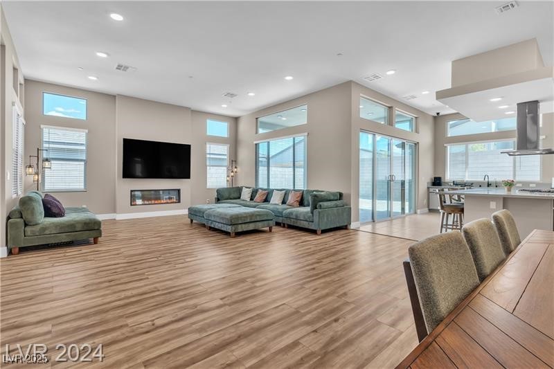 10301 Fairview Ridge Court Property Photo 1