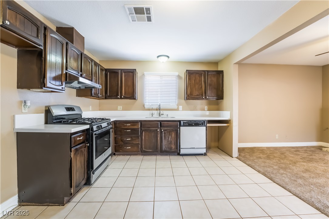 608 Watkins Drive Property Photo 11