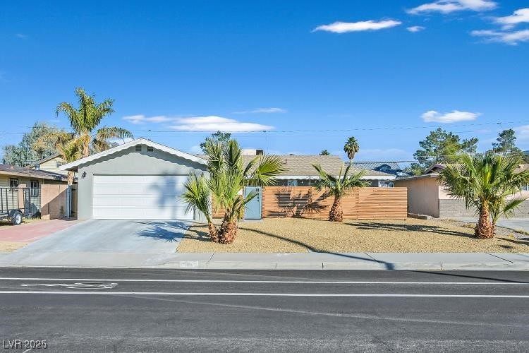 105 Shadow Lane Property Photo 1