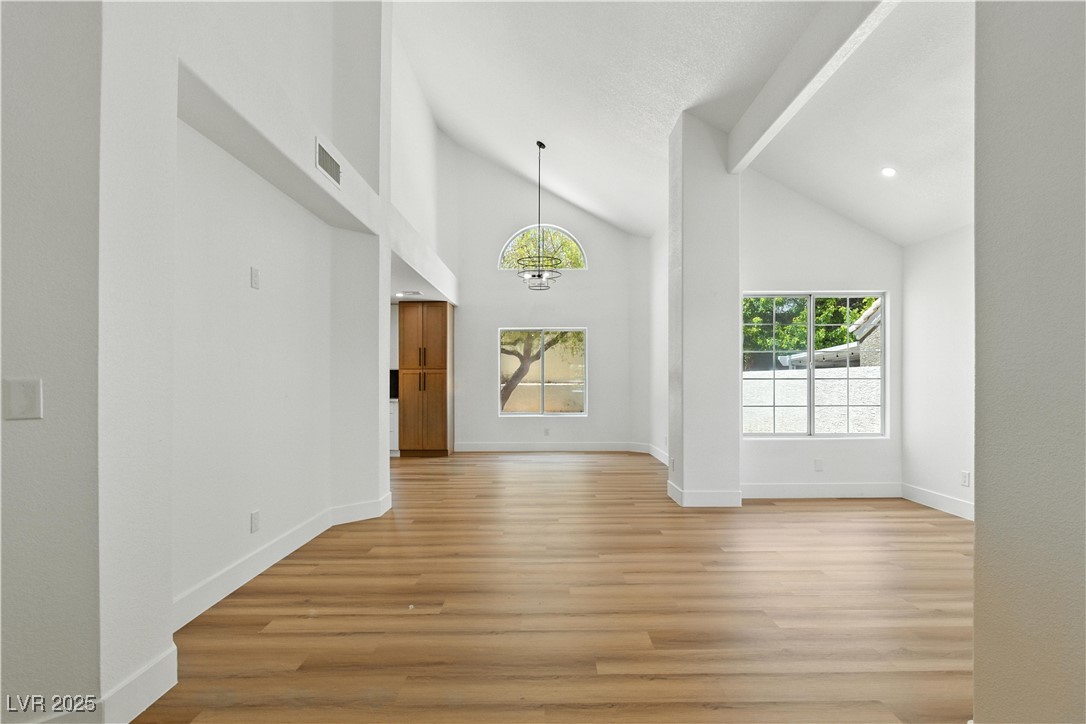 2105 Madagascar Lane Property Photo 13