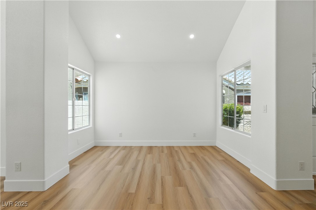 2105 Madagascar Lane Property Photo 14