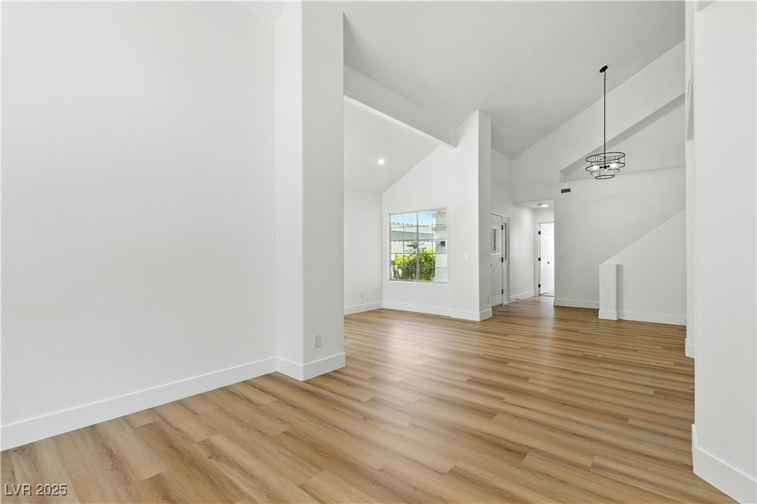 2105 Madagascar Lane Property Photo 16