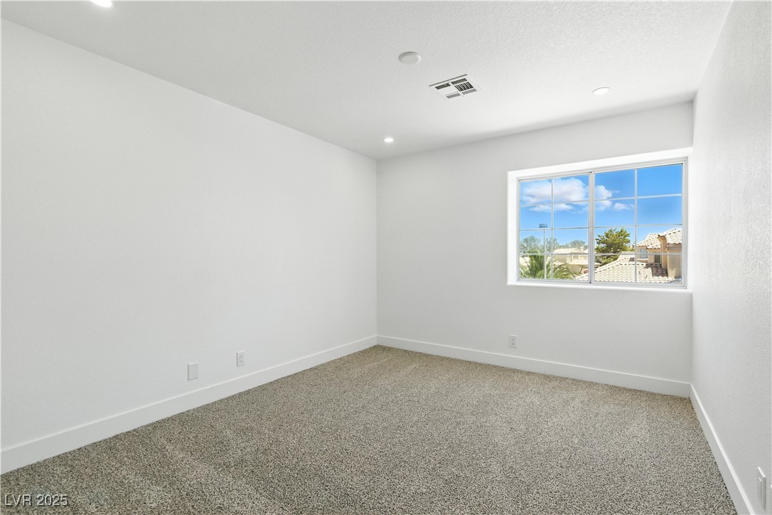 2105 Madagascar Lane Property Photo 47