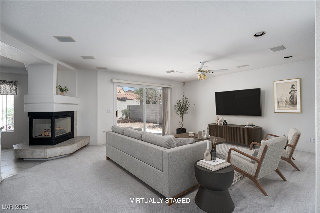 9604 Summer Cypress Street Property Photo 6