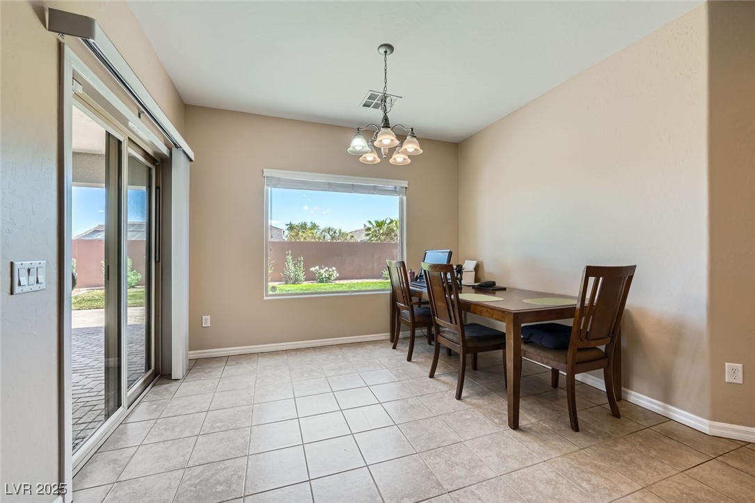 10693 Harvest Green Way Property Photo 12