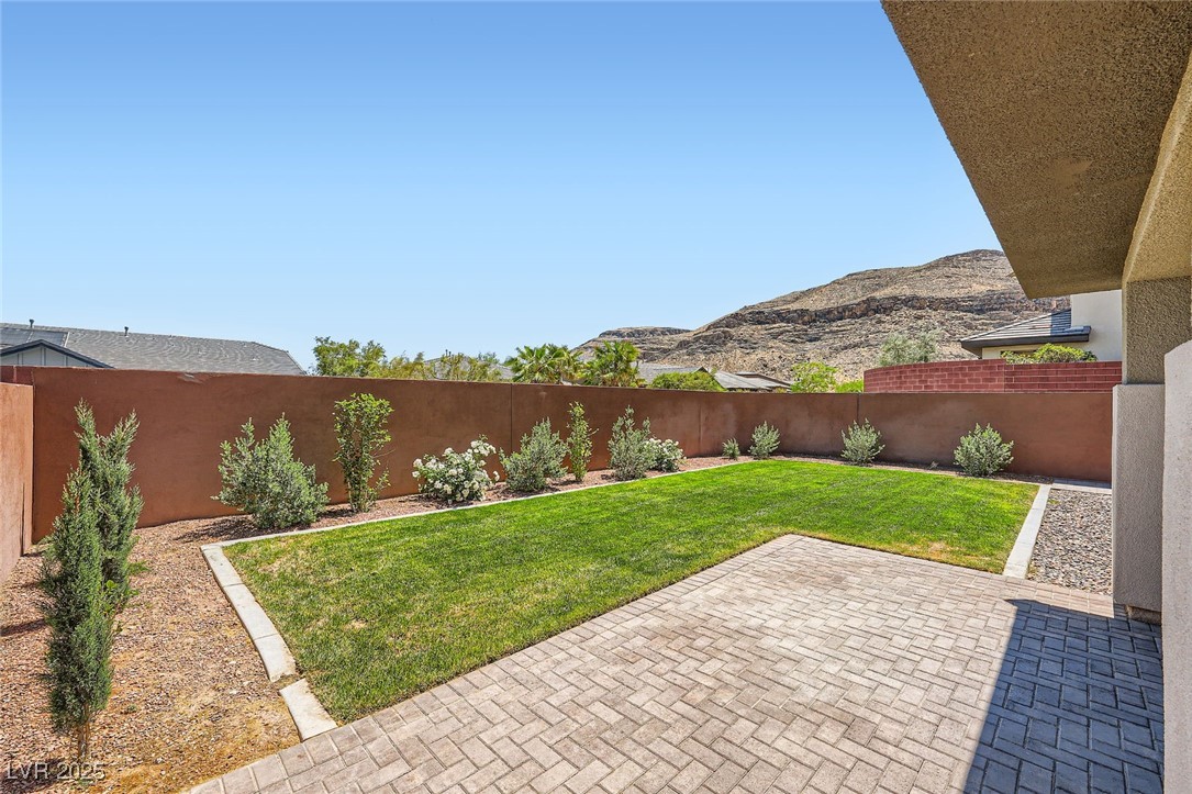 10693 Harvest Green Way Property Photo 26