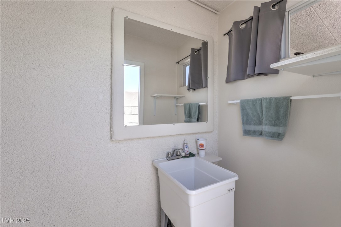 5093 Sun Valley Drive Property Photo 34